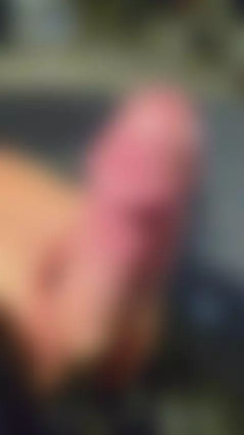 sexy dude with  a pretty penis want  help me cum? by cbland2022