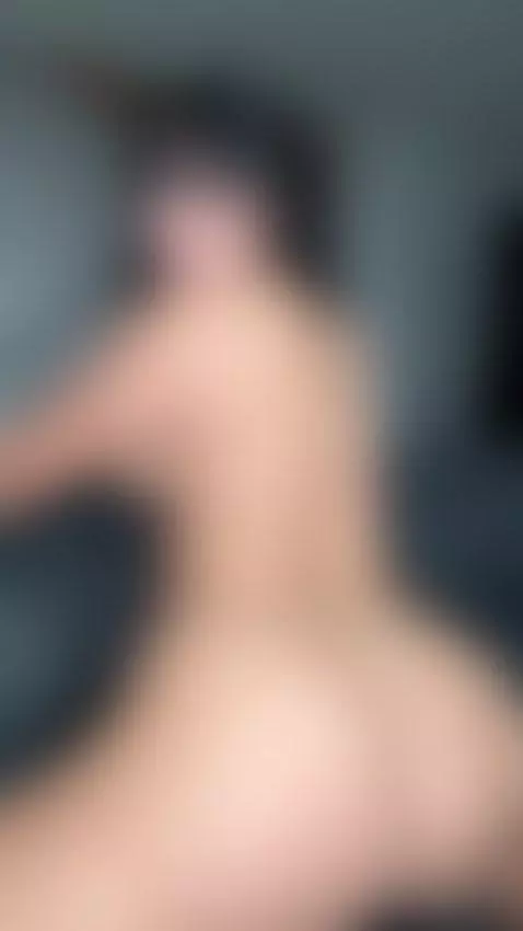 Ass Up on the Couch – Naked Latina Looking Back Seductively by msmartinasmith