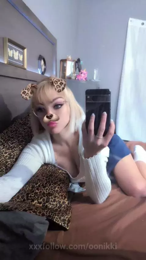 Subscribe to see more by oonikki