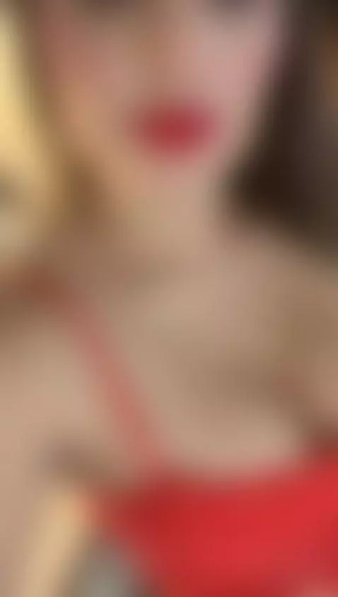 onlinecamsoda, blondemilf, redlips by carla-alvarez