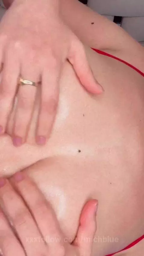 👇🏼😈 I have a gift for your) by michblue