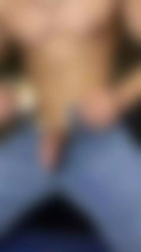 after a delicious cum in my stripchat by alesandroking