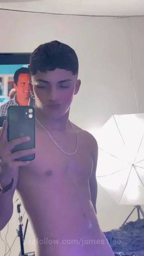 Come and see how I run him live now❤️‍🔥💦 by james1lee