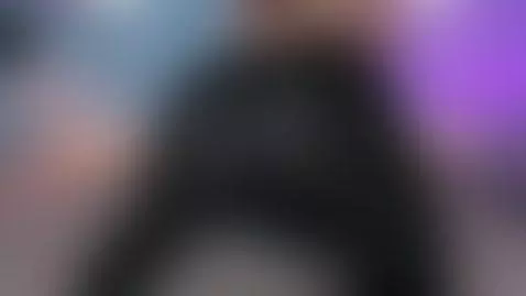 Make buzz my pussy! My toy is on😈🙈 by zaily-zc