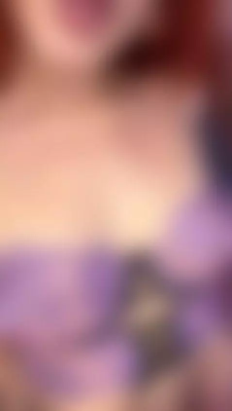 I want you to leave me a very reddish PUSSY by abrill-bonee