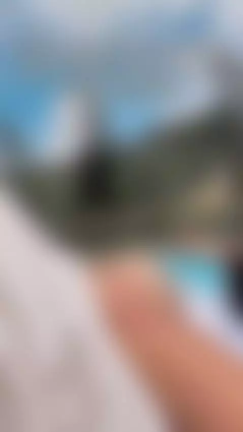 You like to be seen? 🫢 by pradaalpd25