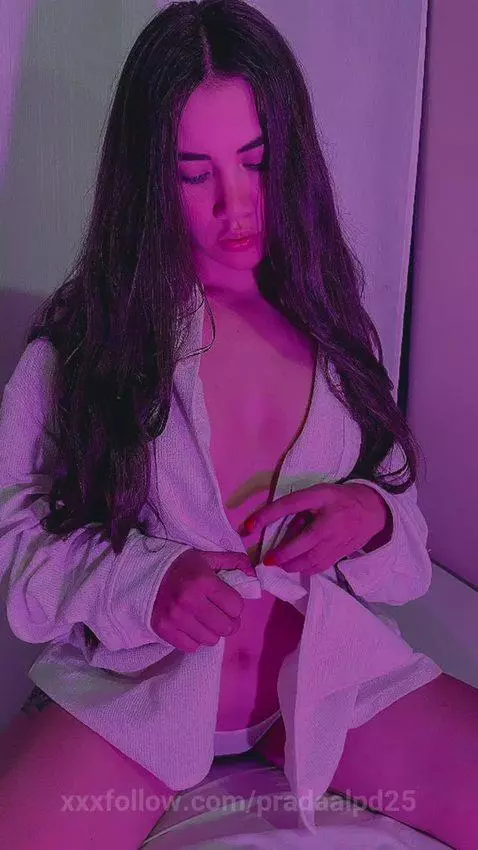 sexy and hot 🔥🤤 by pradaalpd25