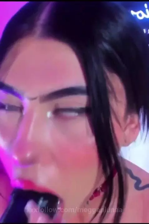 sucking Dildo by megganlunaa