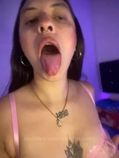 i wanna something very dirty by emilyhousston