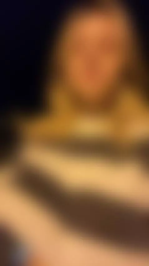 🥞Delicious tits in the middle of the city🥞 by scarlett05