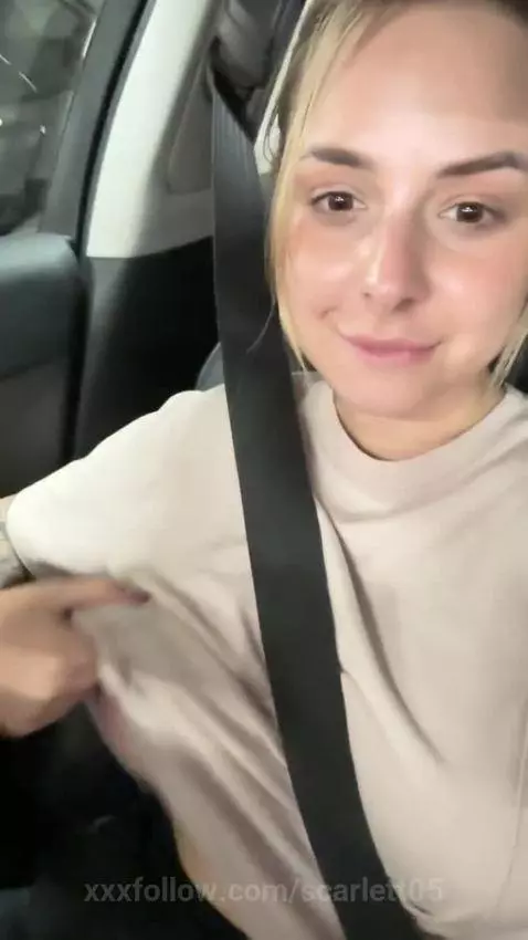 Large bubbles in the car🥞🥞🥞🥞 by scarlett05