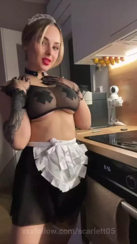 Sweet melons for the cleaner🤭🖤 by scarlett05