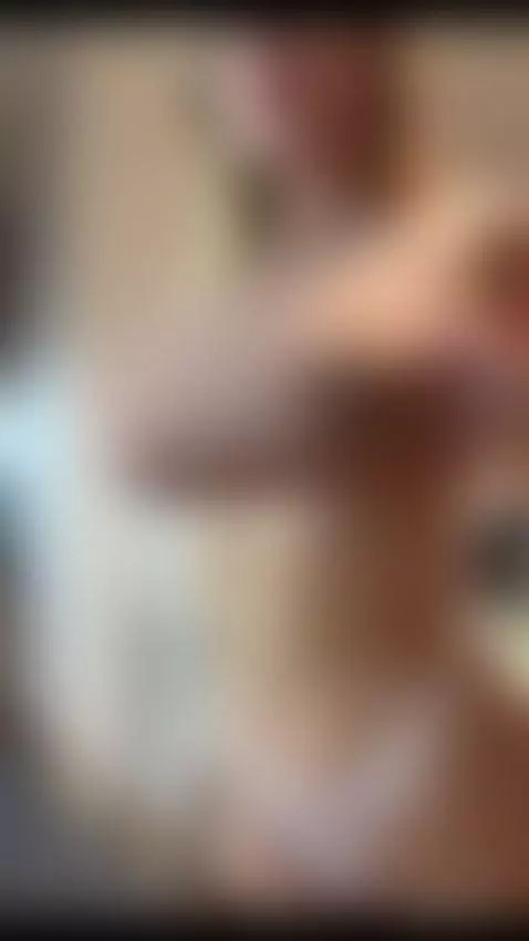 💦play with my pillows by scarlett05