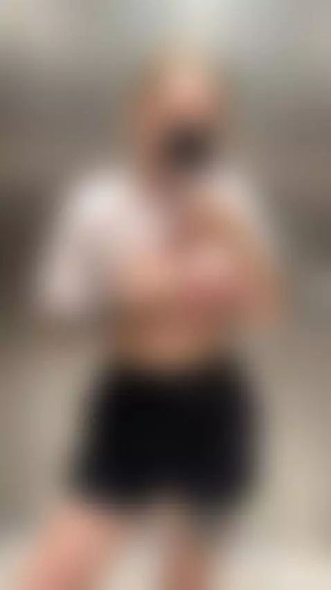 Do you like public places?🎃 by scarlett05