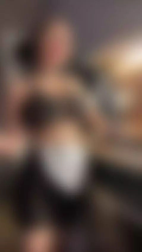 Does a maid's costume suit me?🖤🤍 by scarlett05