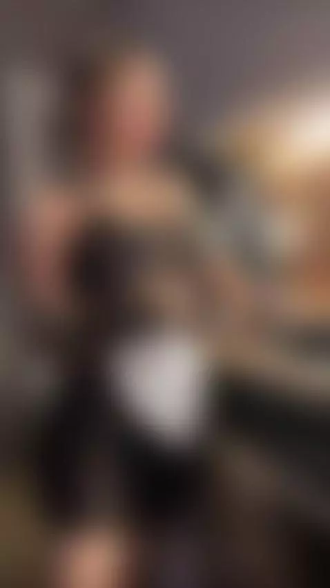 Does a maid's costume suit me?🤍🤍 by scarlett05