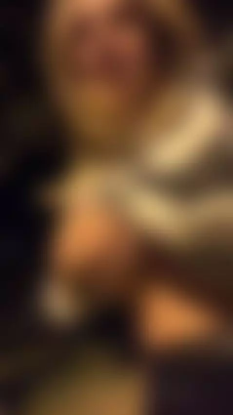 Showing breasts in a city park🛑🤐 by scarlett05