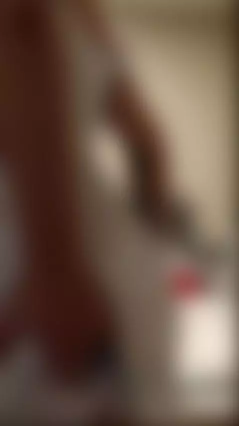 What did you look at first?🎃 by scarlett05