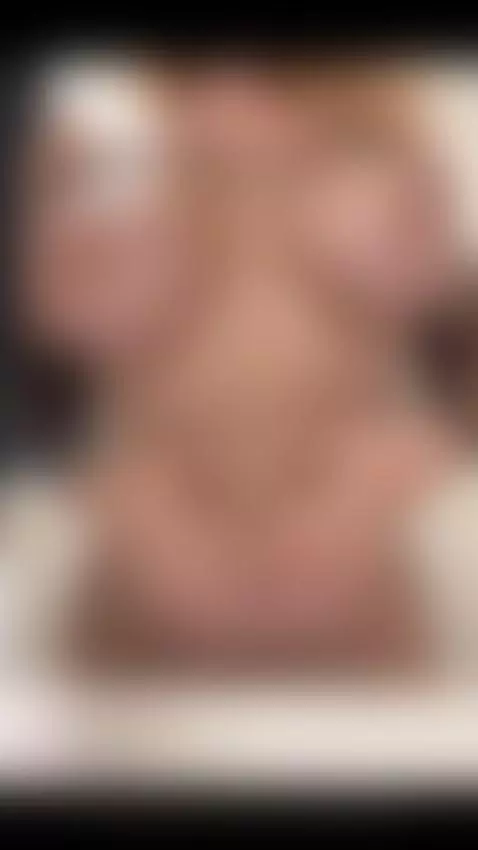 Daddy, will you lie down on my pillows?🥵 by scarlett05