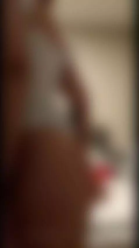 I'm a good girl, will you play with me?🥞 by scarlett05