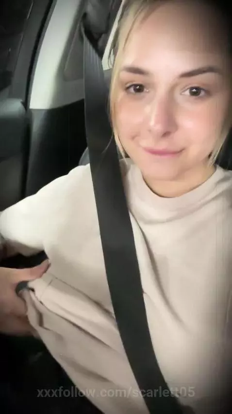 My titties in the car💦 by scarlett05