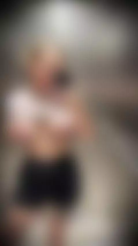 I accidentally showed my boobs in the elevator🤍 by scarlett05