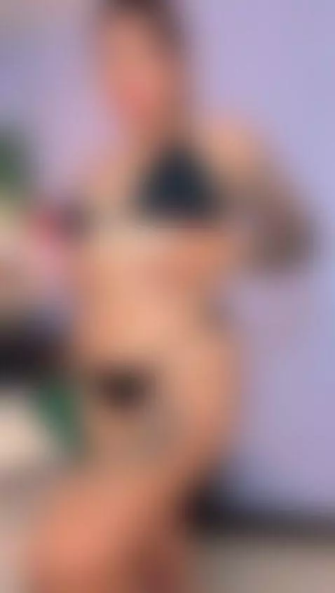 Upss mi braga quiere salir de mi cuerpo by georginacoule