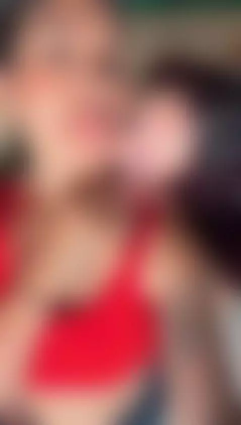 Show lesbico chaturbate y stripchat con @aliceferrer1 , los ... by georginacoule