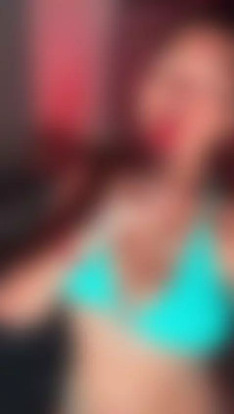 Ojala fuera tu verga la que chupara by georginacoule