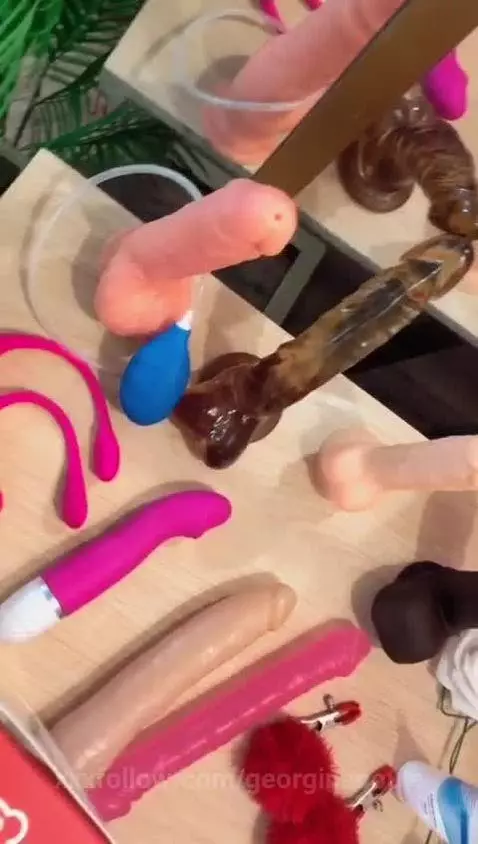 Visit my room and have fun with some of these/Visita my room... by georginacoule