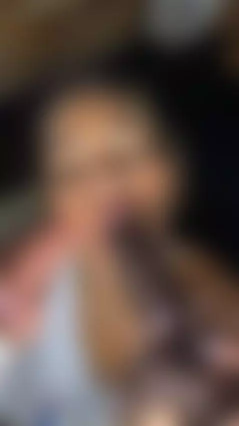 Deliciosa leche bajando por tu polla / Delicious milk runnin... by georginacoule