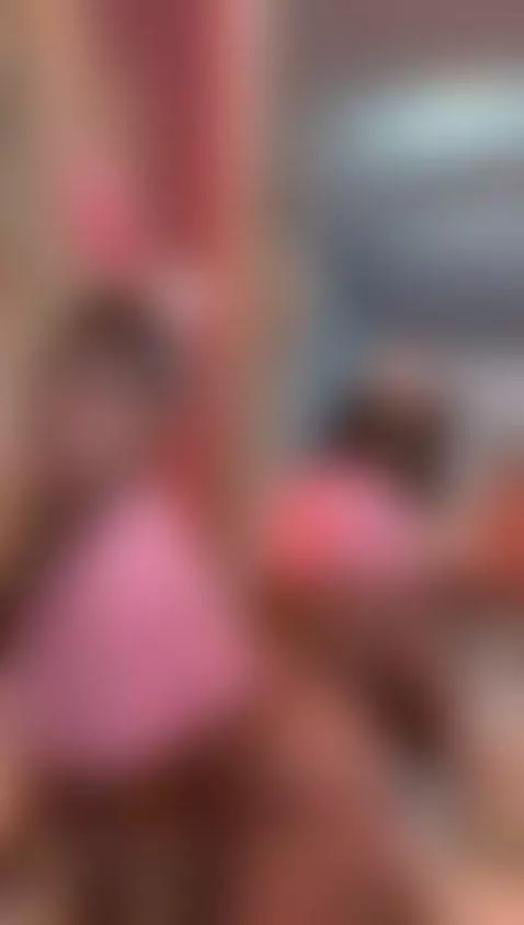 eyesgreen, latina, sexy by georginacoule