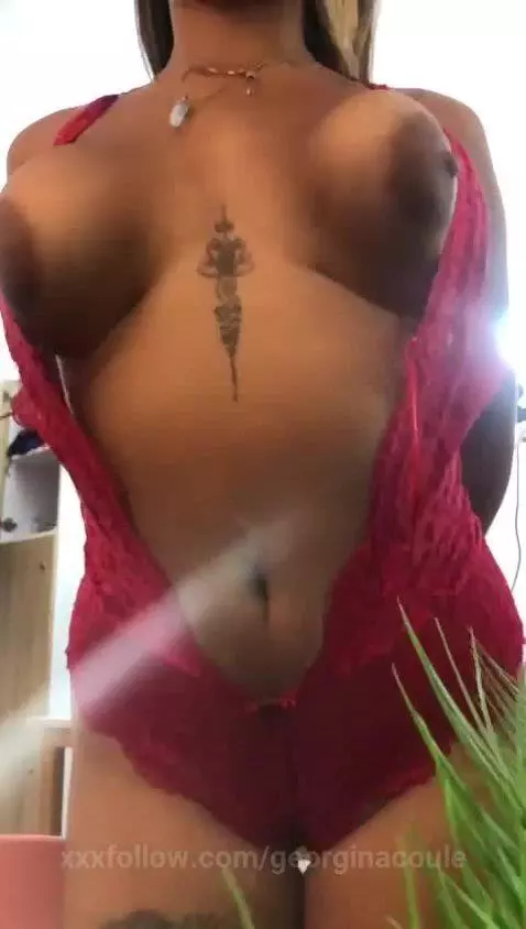 OMG delicious bigboobs by georginacoule