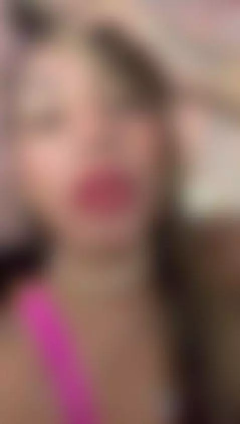 What would you put in my tongue? by georginacoule