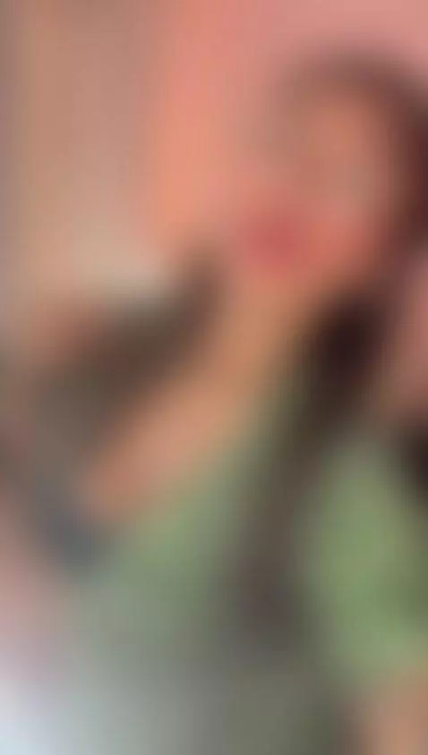 biglips, glasses, sexy by georginacoule