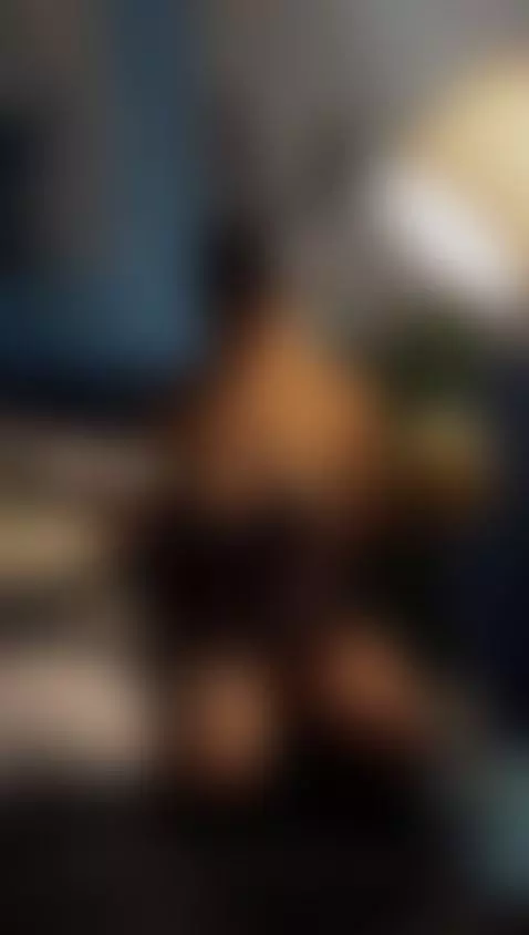 🥵 by georginacoule