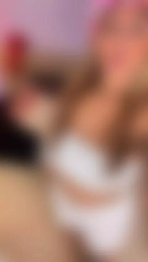 👄👇 by georginacoule