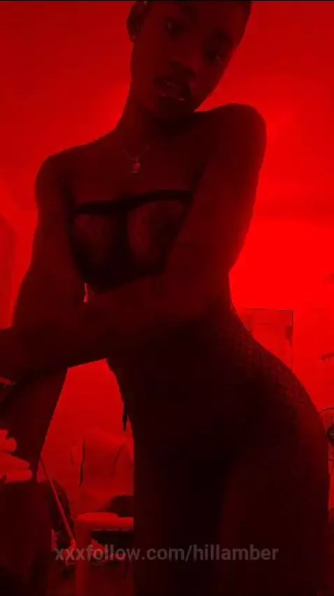 chicacaliente, ebony, sexygirl by hillamber