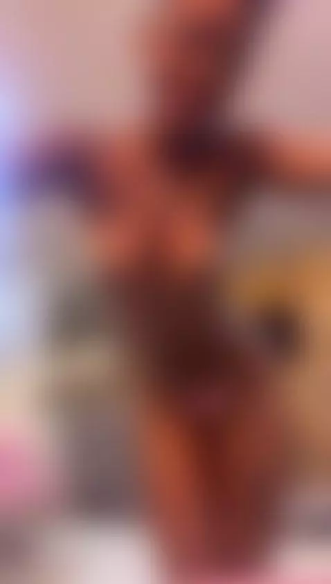 Cute girl by hillamber