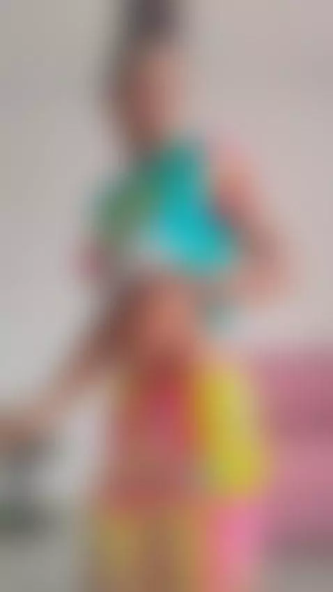 Sexy dance in pajama by hillamber