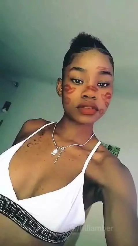 Kisses for you by hillamber