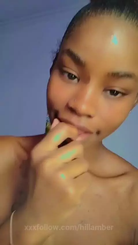 Mi pussy ebony by hillamber