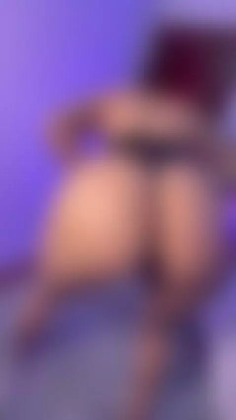 🤭🍑 by emmablackk