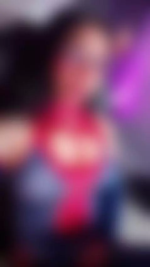 Your spidergirl fav is online now 🕷 by coralinericce