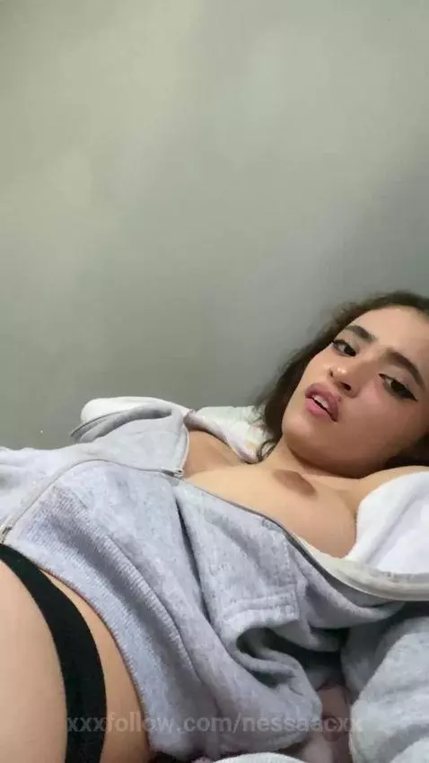 Pov: You came home from work and saw me masturbating and moa... by nessaacxx