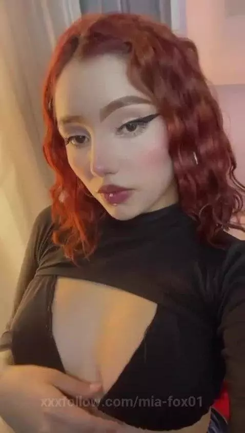 ✨😈 Dulce, traviesa y esperándote... 😏🔥
¿Vienes a jugar conmi... by mia-fox01