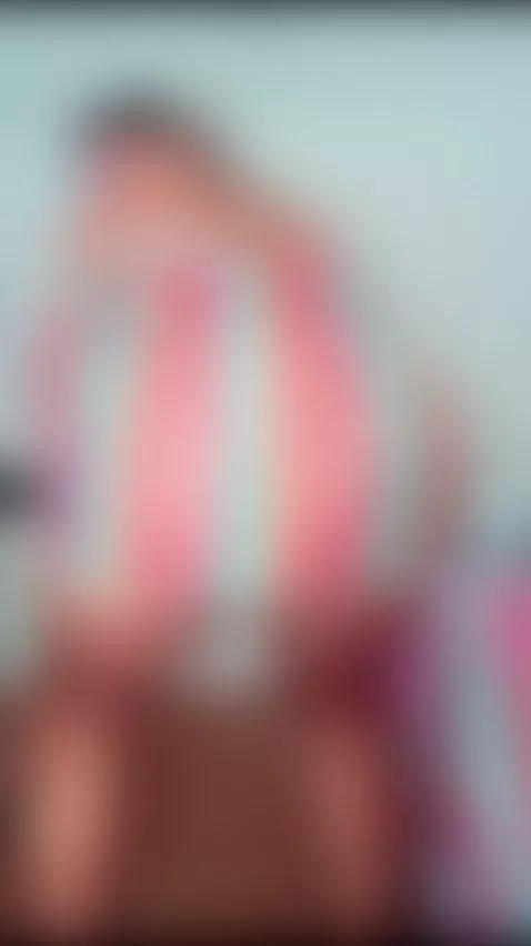 full of colors while I dance to you very sexy 

https://stri... by emma033