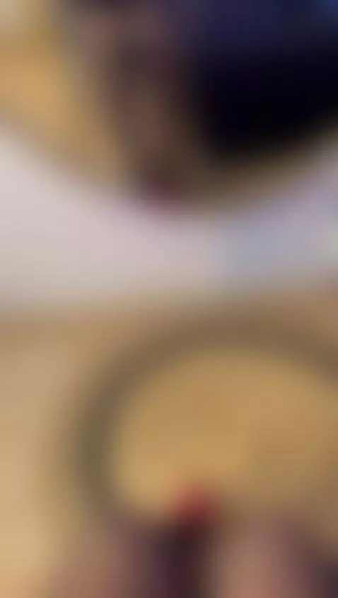 Hiii by taylorbenet1