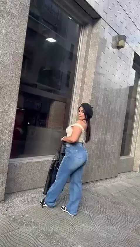 Te espero en mi room by taylorbenet1