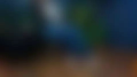 Te gustan los jeans? / Do you like jeans? by taylorbenet1